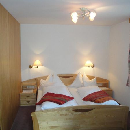 Pension & Appartement Steinwender Бад Клайнкирххайм Екстериор снимка