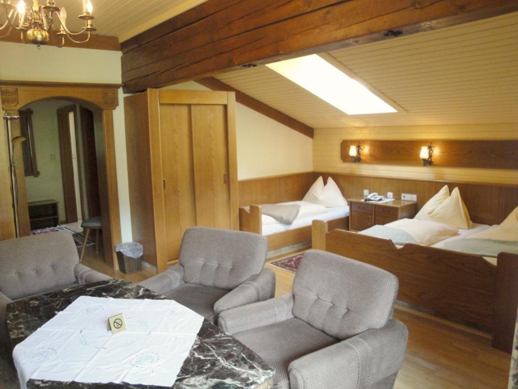 Pension & Appartement Steinwender Бад Клайнкирххайм Стая снимка