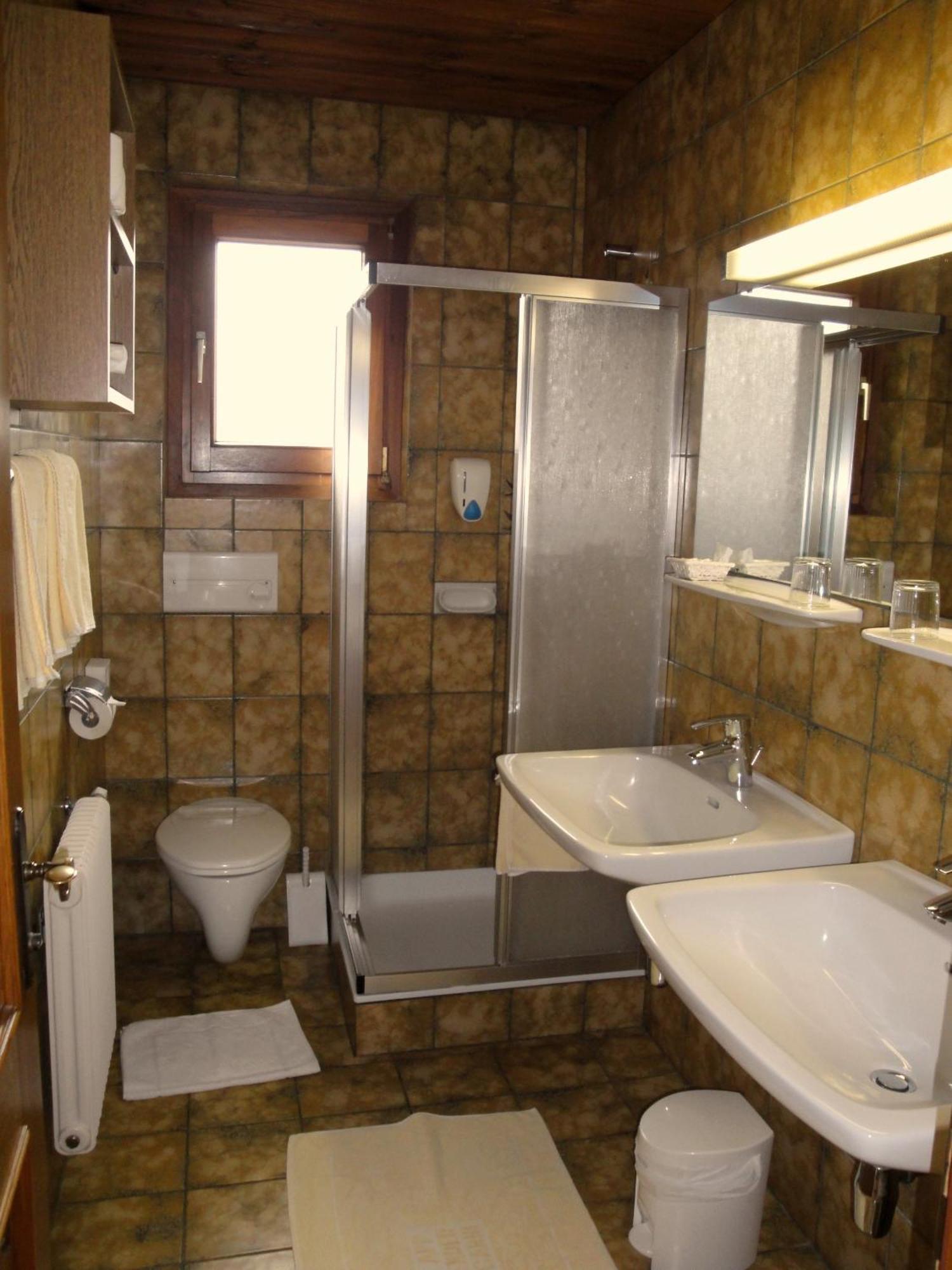 Pension & Appartement Steinwender Бад Клайнкирххайм Екстериор снимка